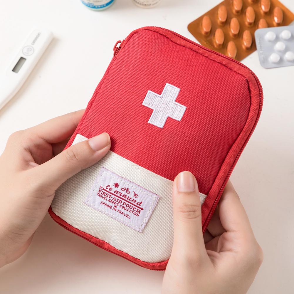 ポータブル救急医療キット旅行アウトドアキャンプ緊急薬収納バッ - First Aid Kit Camping のレビューと価格