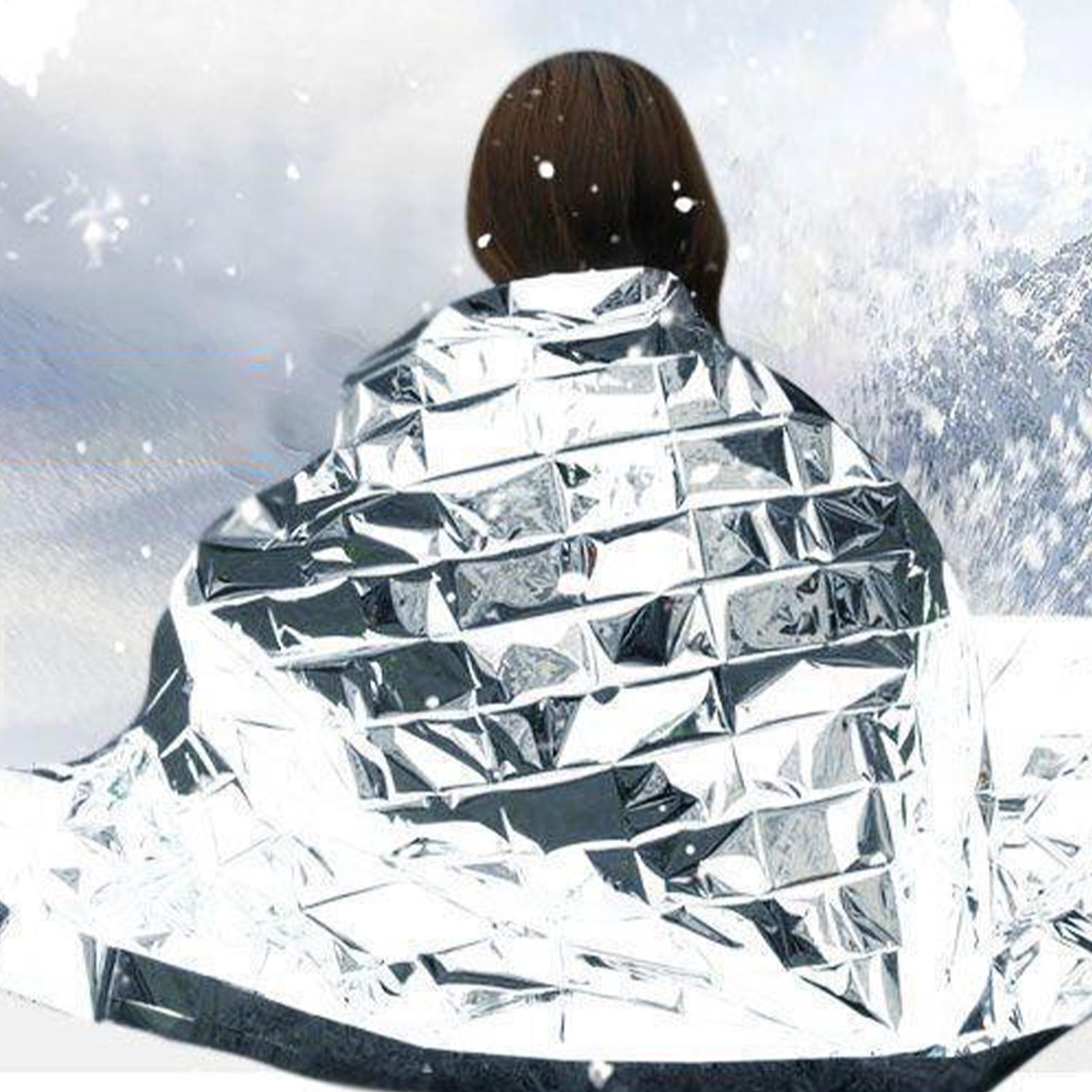 緊急用ブランケット アウトドア サバイバル 救急キット 救助 - First Aid Kit Camping のレビューと価格